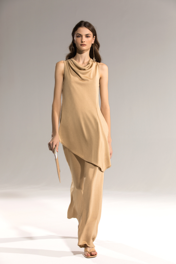 Look monocromático para ocasiones especiales Naulover