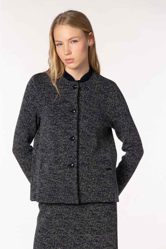 Jaqueta de punt jacquard amb efecte fals llis