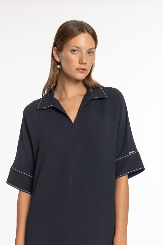 Vestit de doble crep amb repunts en contrast