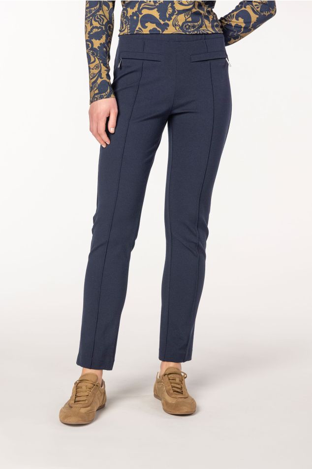 Pantaló pitillo amb nervi marcat