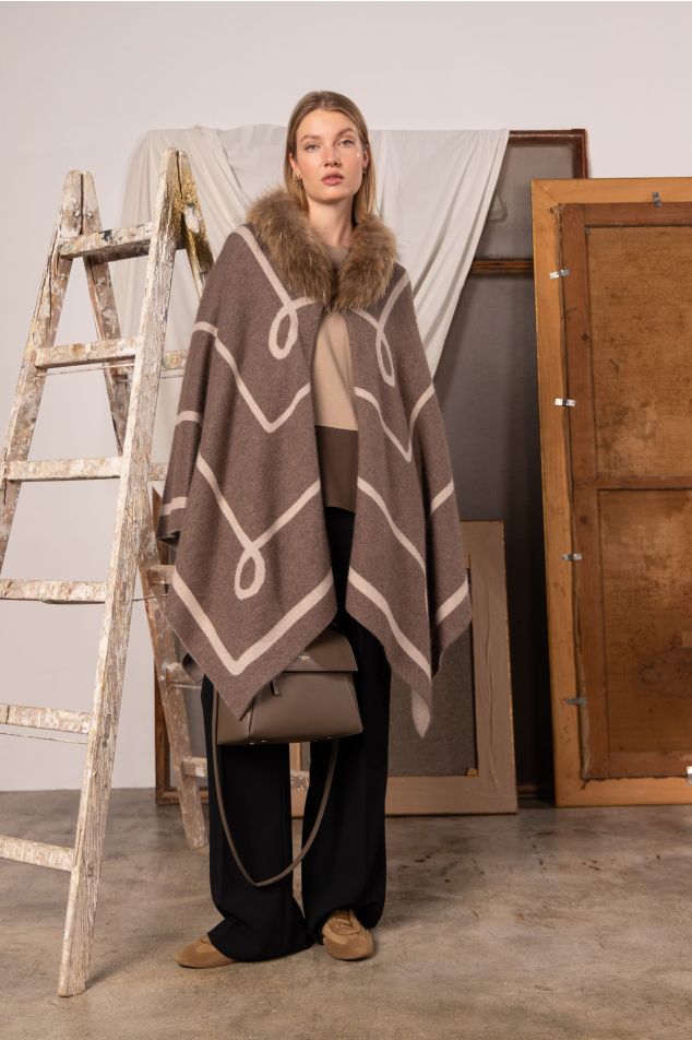 Jacquard knit wool Cape with Faux Fur Collar