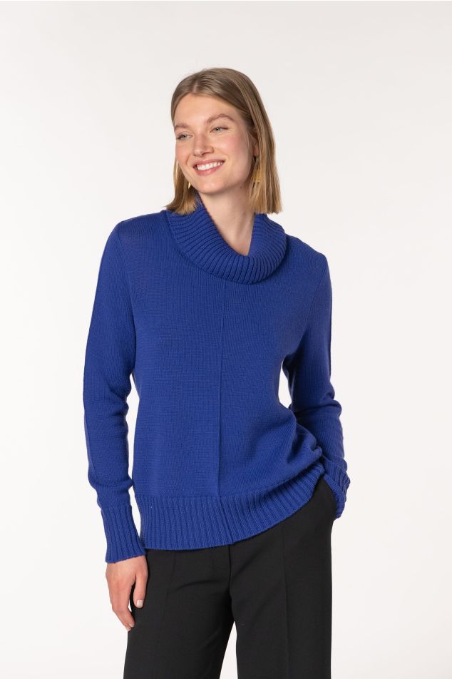 Camisola de malha simples de lä e gola alta