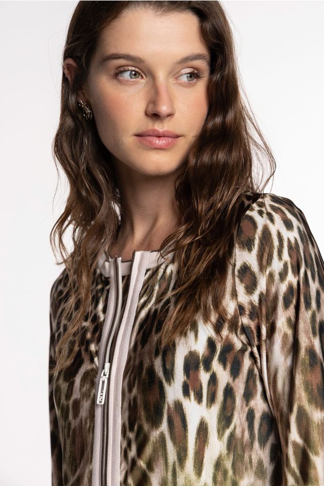 Circular knit cardigan with contrast trims