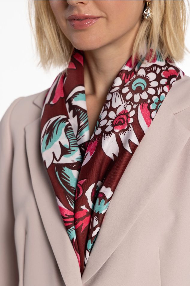 Le Petit Trianon Carré Scarf