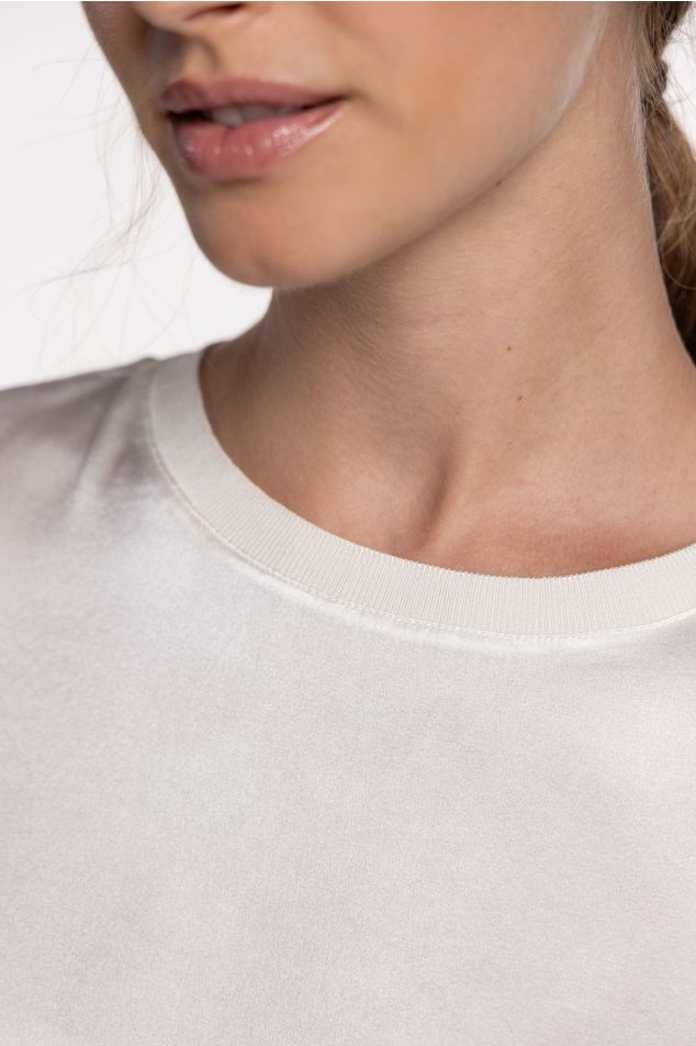 Short-Sleeved Stretch Satin Blouse