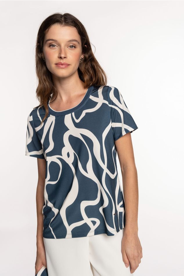Circular knit short-sleeve top with contrast trims