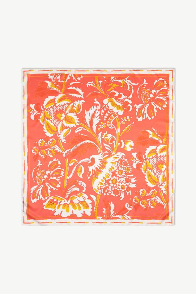 Le Petit Trianon Carré Scarf