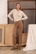 Pantaló recte amb nervi marcat