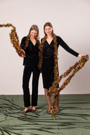 Regalos que unen generaciones: elegancia para sorprender esta Navidad