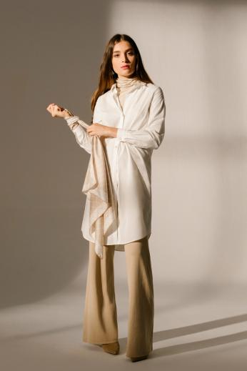 Como combinar la camisa blanca, una prenda atemporal
