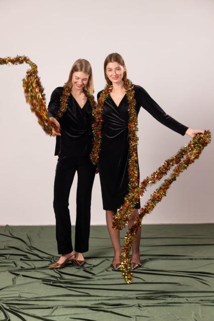 Regalos que unen generaciones: elegancia para sorprender esta Navidad