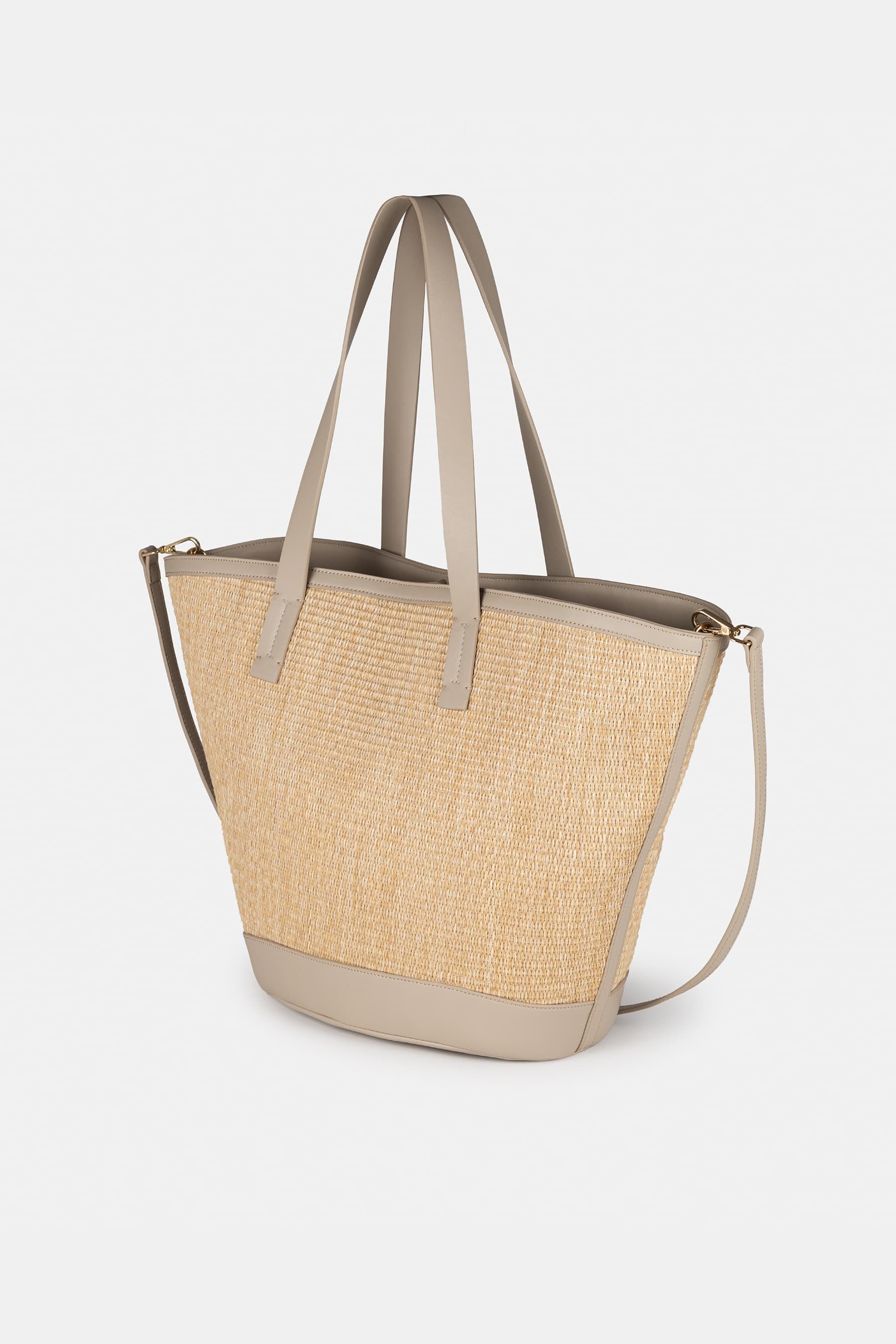 Bolso estilo shopper de rafia para el verano